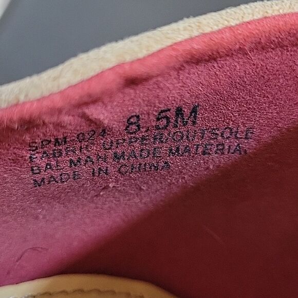 CHINESE LAUNDRY WOMEN"S POINTED TOE D'ORSAY SHOE - Picture 12 of 14